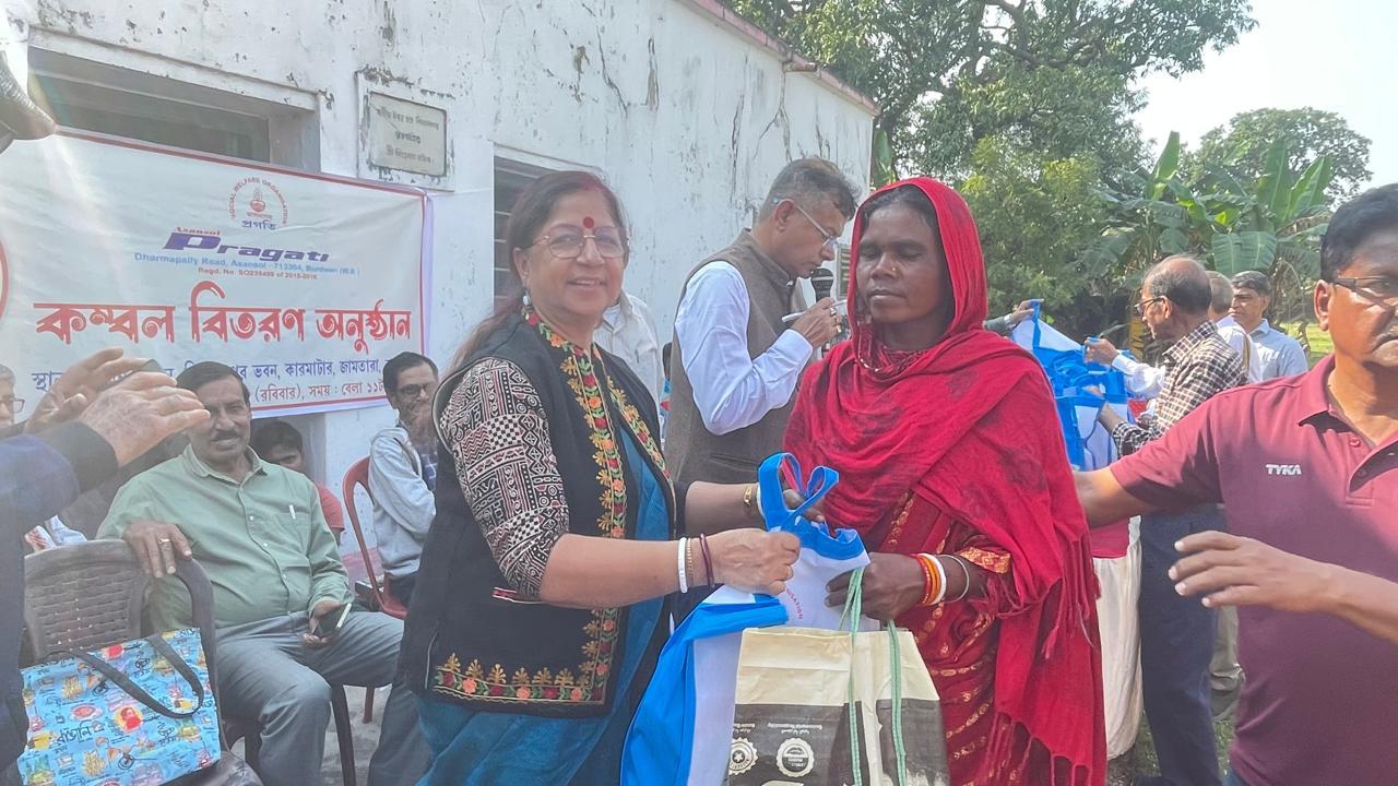 Volunteers at a charity drive