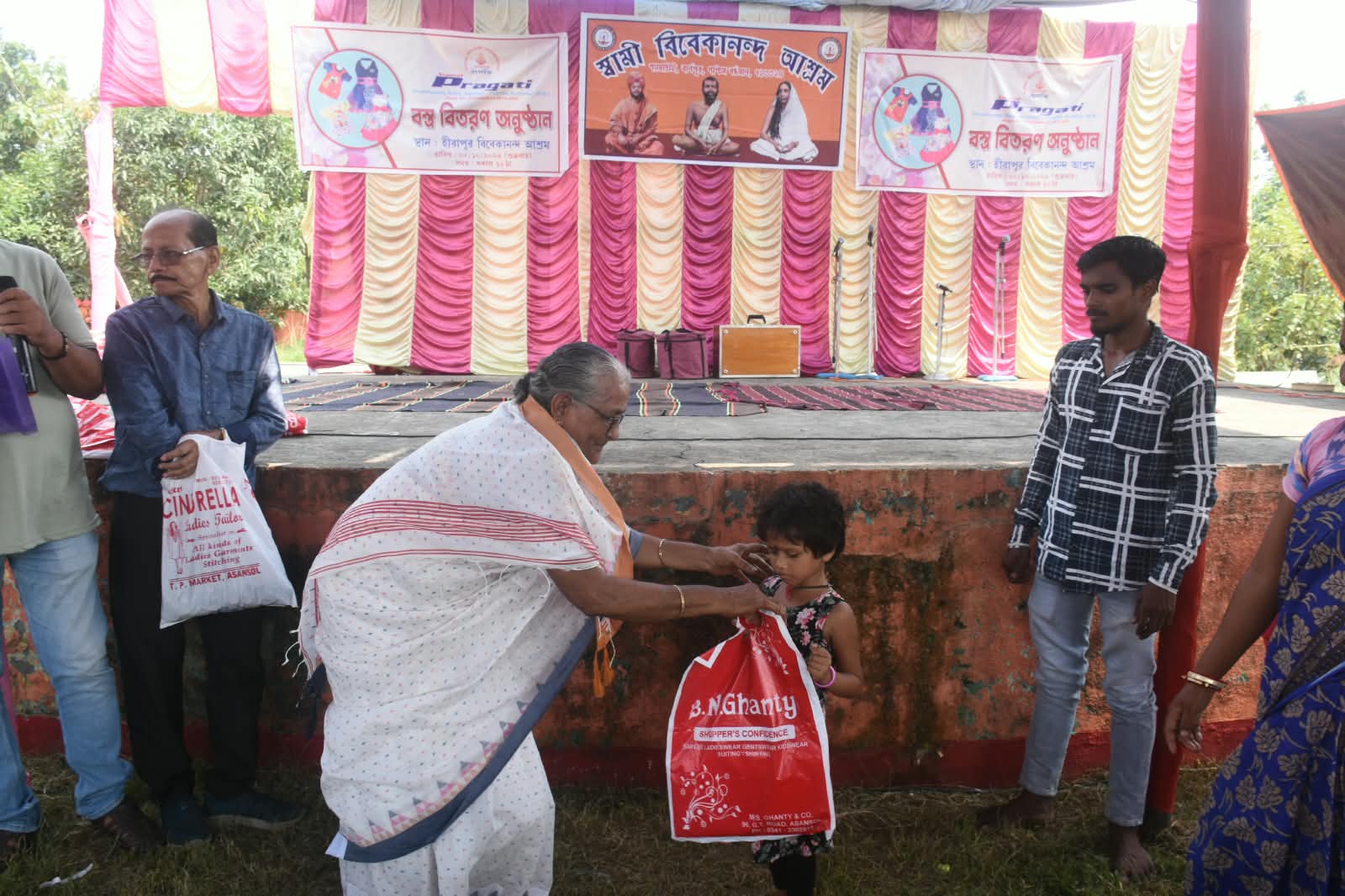 Volunteers at a charity drive