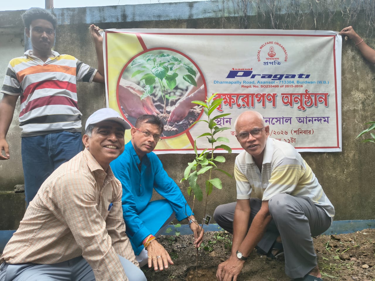 Volunteers at a charity drive