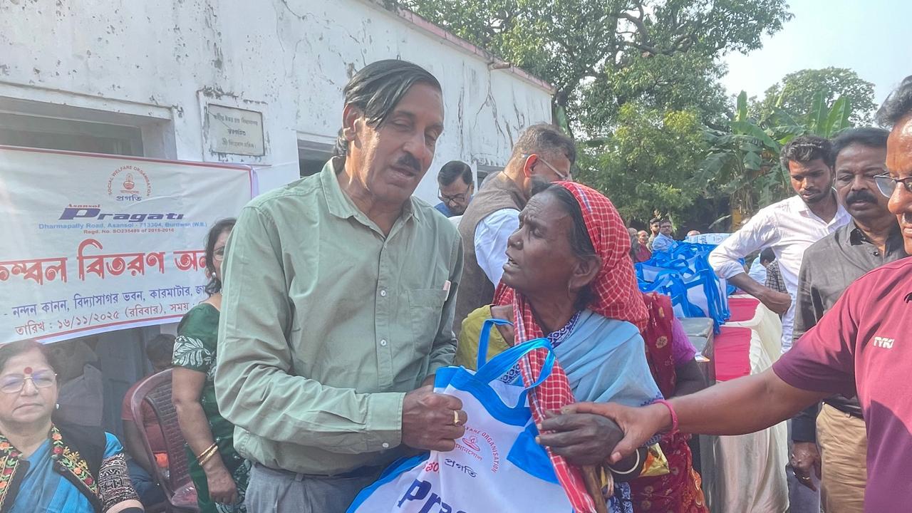 Volunteers at a charity drive