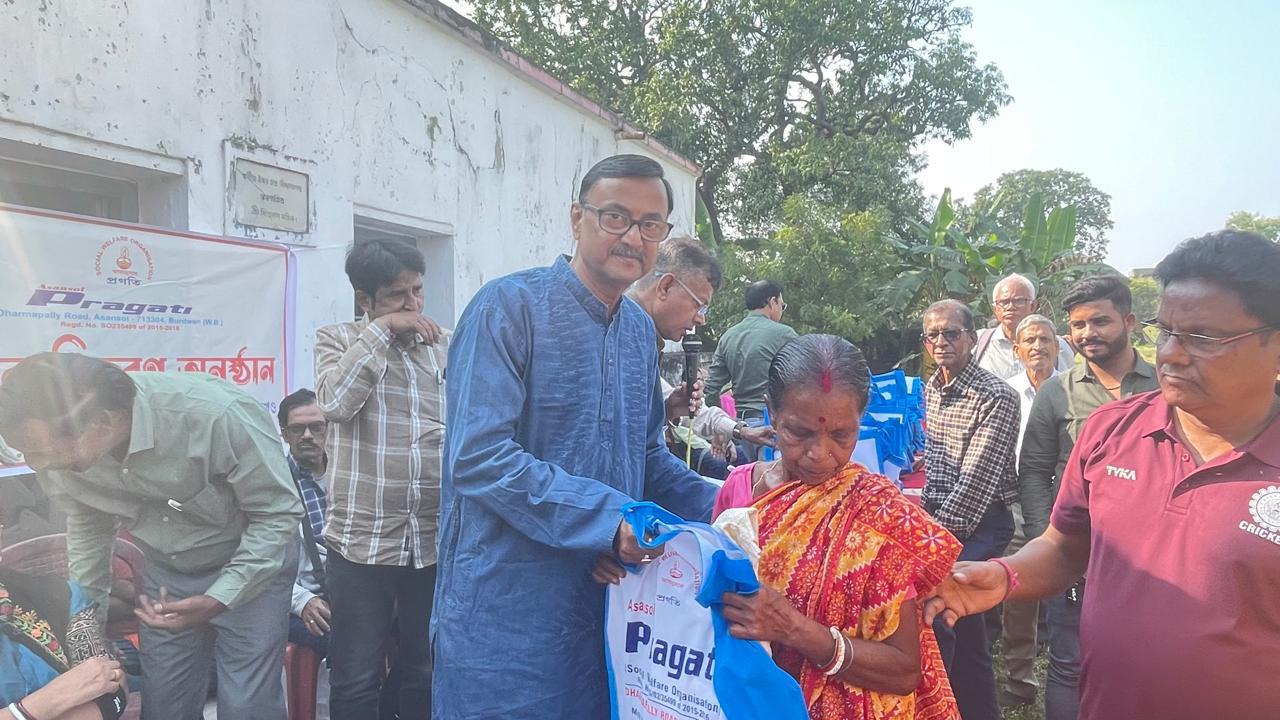 Volunteers at a charity drive