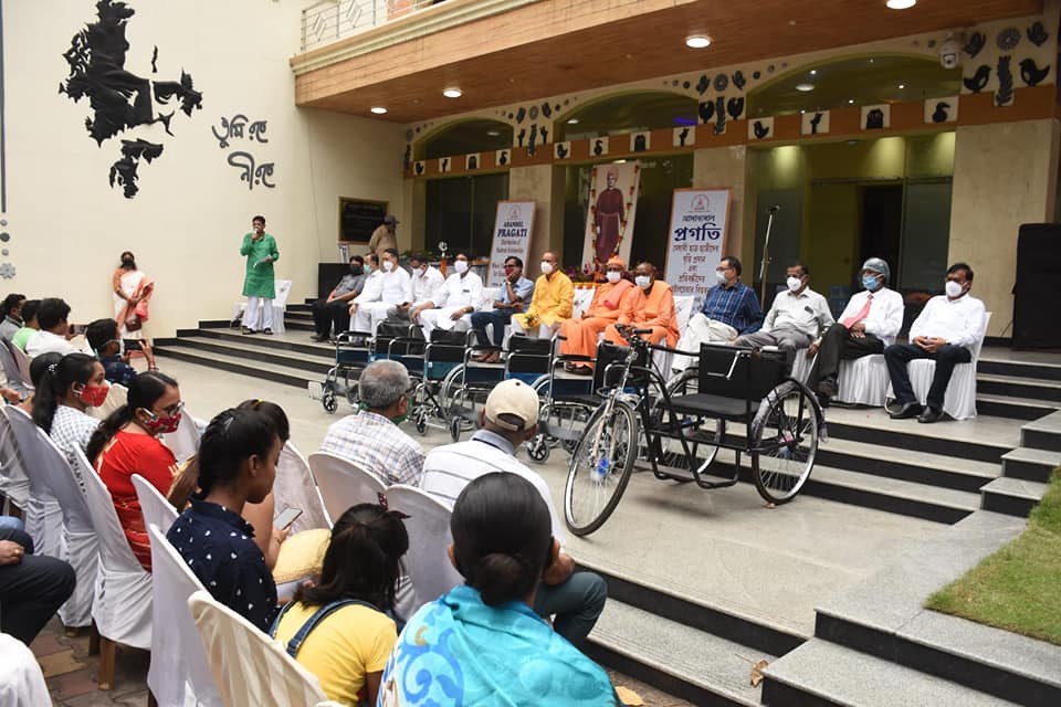 Volunteers at a charity drive